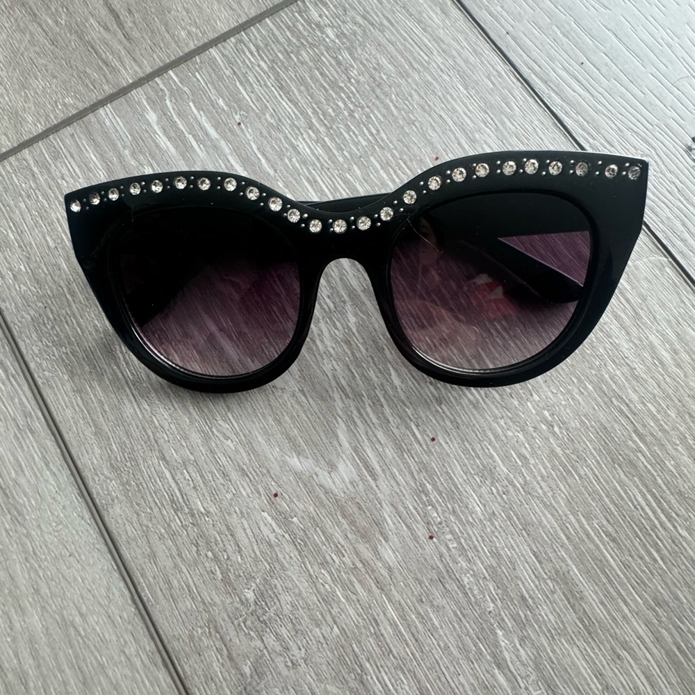 Black Rhinestone-Embellished Sunglasses